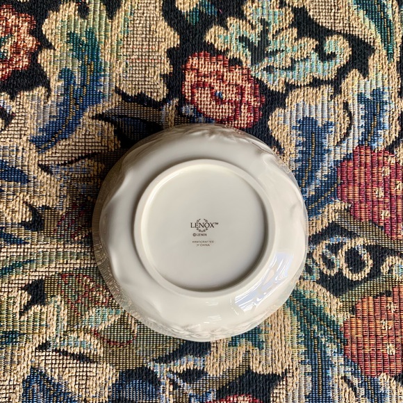 NEW Lenox Collections 5.5” Rose Blossom China Bowl decorated with 24 karat gold. - Picture 6 of 8